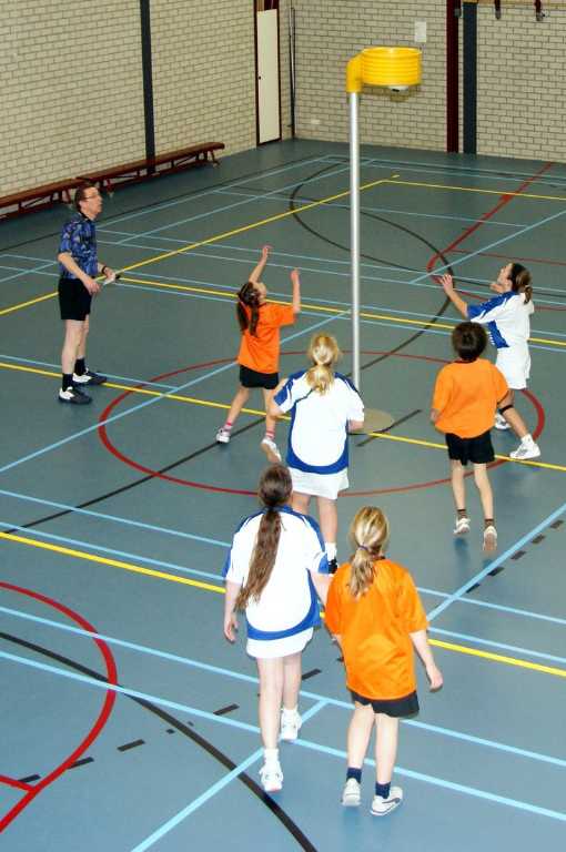 Korfbal D3 6 februari 2010-10.JPG